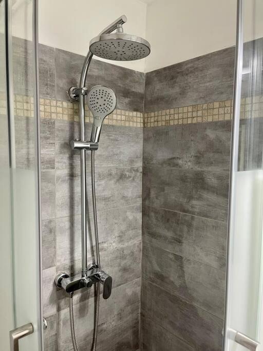 Cap D'agde - - 2 Pers - Sur Le Port Apartamento